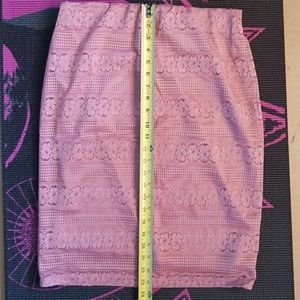 Pink lace / eyelet pencil skirt